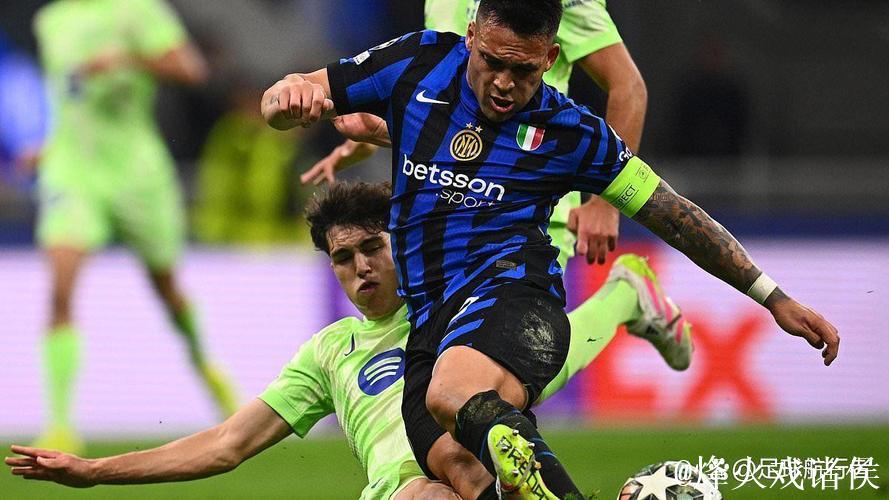 意大利裁判马萨受派执法欧冠第6轮巴萨对法比赛 意大利裁判马萨受派执法欧冠第6轮巴萨对法比赛